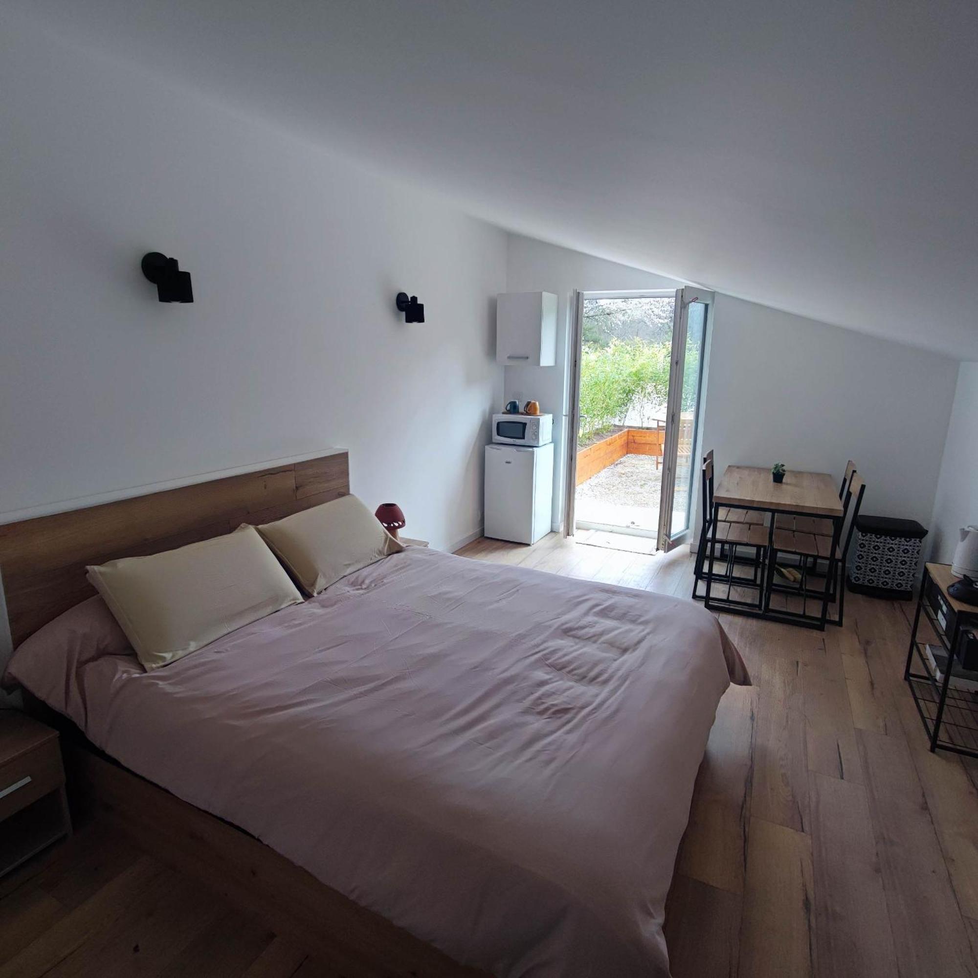 Chambre D'Hotes Rians  エクステリア 写真